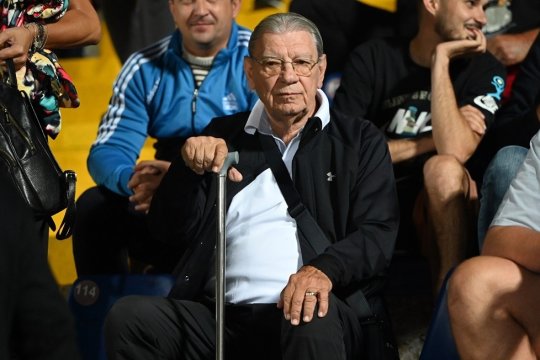 Marea mâhnire a lui Emeric Ienei: ”Este supărat din cauza asta”. Care este starea de sănătate a legendarului antrenor