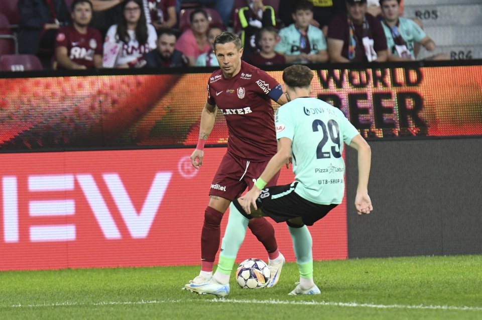 Ciprian Deac în meciul de fotbal dintre CFR Cluj si UTA, contând pentru Superliga, desfășurat pe Stadionul Dr.Constantin Rădulescu din Cluj-Napoca, sâmbătă 28 septembrie 2024