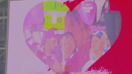 Momente emoționante pe Giulești la pauza meciului Rapid - Oțelul. Tot stadionul a aplaudat