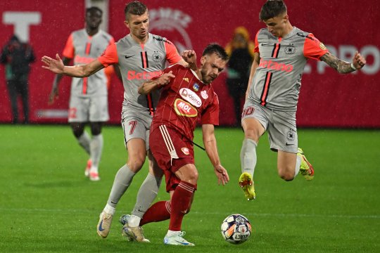 Cei doi remarcați ai lui Charalambous după victoria FCSB-ului cu Sepsi