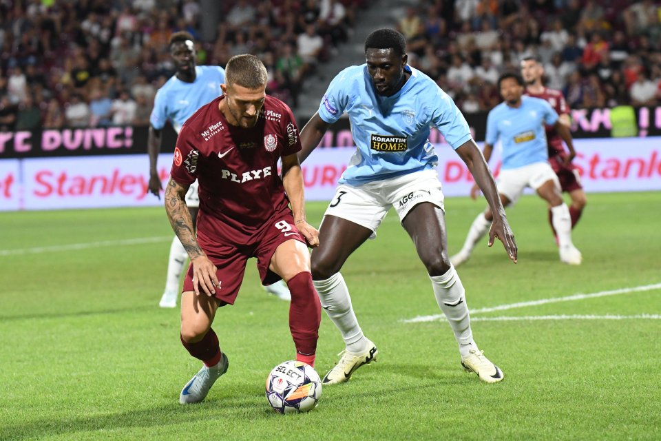 Daniel Bîrligea va semna cu FCSB