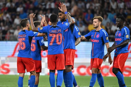 L-a ”executat”! Jucătorul care pleacă de la FCSB după ultimele două transferuri