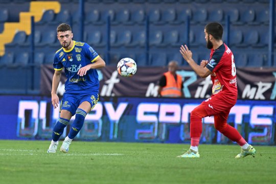 OFICIAL | Încă un antrenor din SuperLiga a părăsit echipa