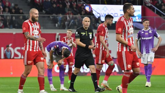 Se întărește Rapid în defensivă pe final de mercato? Clubul din Superliga nu exclude transferul:  ”Orice este posibil”