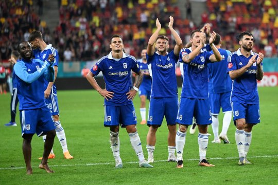 OFICIAL | Surpriză la Craiova! Afacerea cu FCSB a picat, însă un alt fotbalist important a fost transferat