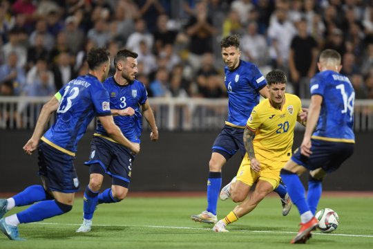 Kosovo - România 0-3! Tricolorii au făcut spectacol la meciul care a marcat revenirea lui Mircea Lucescu