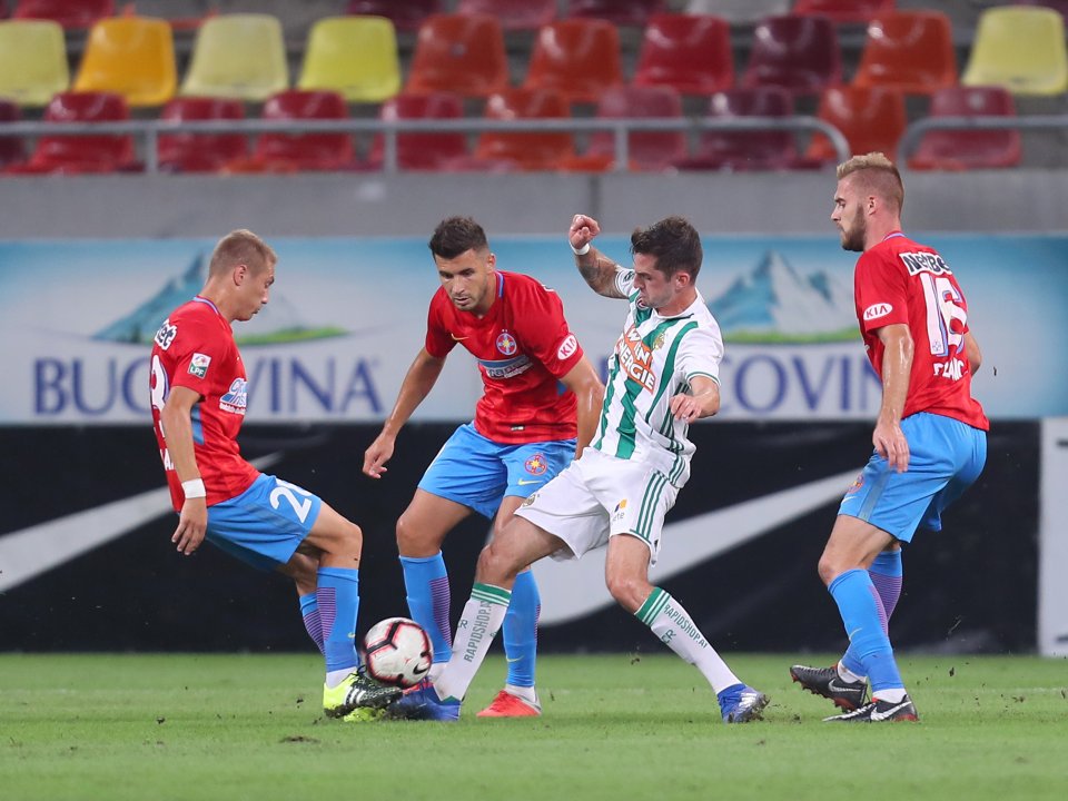 Mihai Roman, într-o partidă FCSB - Rapid Viena