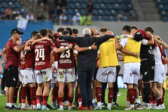 Marius Șumudică a anunțat trei transferuri la Rapid: ”Vine un atacant cum nu a călcat vreodată în România”