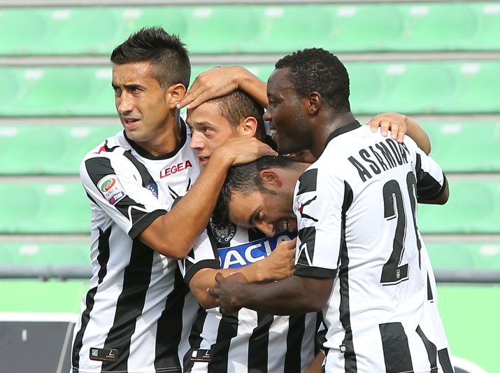 Antonio Di Natale (jos) este golgheterul all-time al lui Udinese, cu 227 de goluri