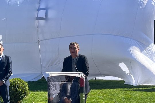 Gică Hagi, discurs emoționant la dezvelirea statuii dedicate Generației de Aur: ”Toți venim și plecăm, important e să lăsăm lucruri în viață”