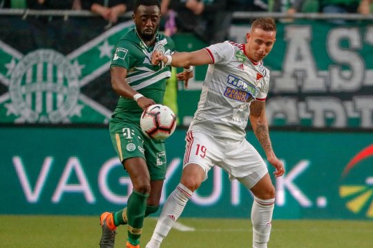 OFICIAL | Dorința lui Rednic a fost îndeplinită! UTA și-a luat atacant în ultima zi de mercato