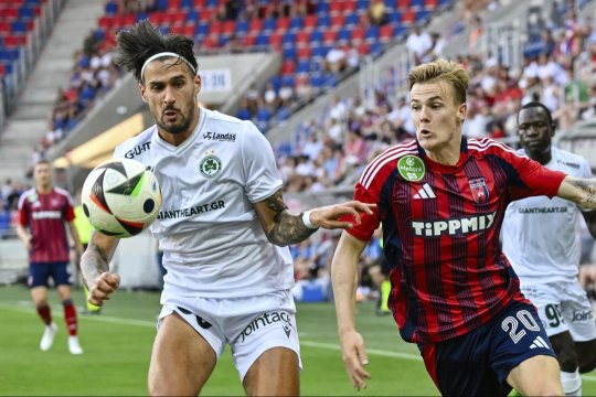 OFICIAL | Rapid l-a prezentat pe Tobias Christensen. Mijlocașul l-a costat pe Dan Șucu 700.000 de euro