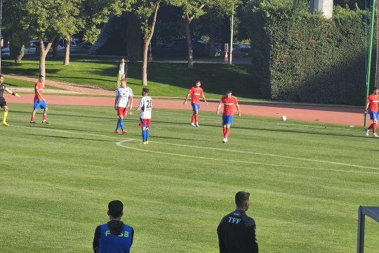 FCSB, nevoită să își acopere din nou echipamentul! Problema întâmpinată de campioana României în Turcia