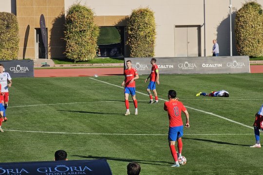 FCSB - Hamburg 2-1. Cine a marcat golurile campioanei României + Olaru a ieșit accidentat