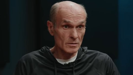 Atac suburban la adresa lui CTP: ”Un individ trist, nerealizat, nefericit, cu copil de 120 kg! Ura față de Țiriac, Popovici, Halep provine din ce are acasă”