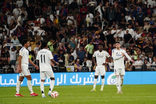 Radu Drăgușin, salvarea lui Real Madrid după dezastrul cu Barcelona? Moment savuros în direct: "Acum poate să-l ducă acolo!"