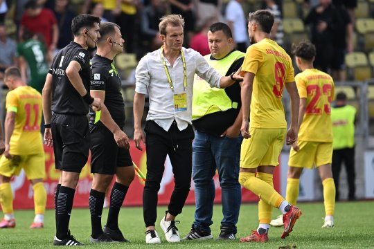 Costin Lazăr desființează conducerea unei echipe din România: ”Gigi Becali e un model negativ!”