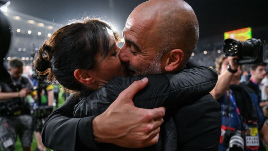 Divorțul "amiabil" al anului. Au decis să se separe după 30 de ani petrecuți împreună. Cum au fost surprinși de Crăciun