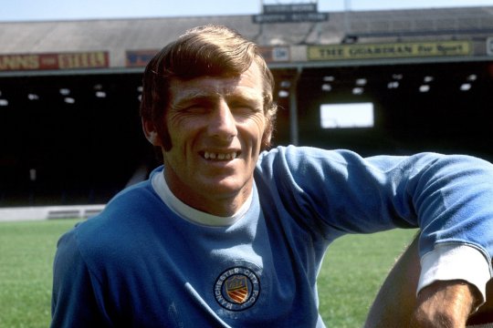 Legendarul fost căpitan al lui Manchester City s-a stins din viață