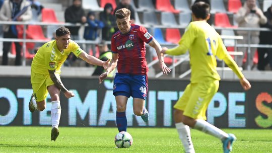 Reprezentantul unui club din România aflat în pragul depunctării a izbucnit: ”A sunat și mi-a înjurat colegele! Nu voia să plătească jucătorul”