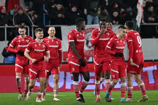 Jucătorul de la Dinamo refuză prelungirea contractului. Șefii clubului au luat o decizie radicală în cazul său
