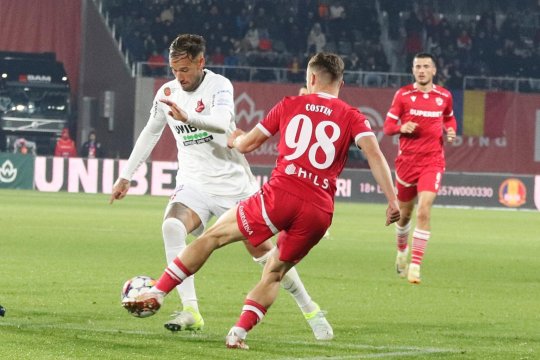 Patru echipe din SuperLiga se luptă pentru un fotbalist cu meciuri în Serie A