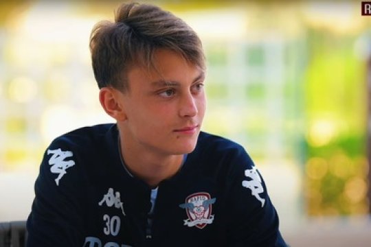 După dezvăluirile făcute de iAMsport.ro, clubul Rapid a reacționat printr-un comunicat: "Andrei Șucu nu e singurul junior care a făcut deplasarea"