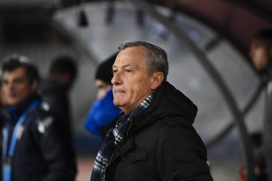 Probleme disciplinare și la UTA! Mircea Rednic: ”A luat o decizie peste capul meu”. Detalii despre venirile și plecările de la Arad