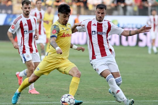 Oțelul Galați - Petrolul Ploiești 0-0. Adi Mutu și Ovidiu Burcă și-au împărțit punctele la primul meci pentru noile echipe
