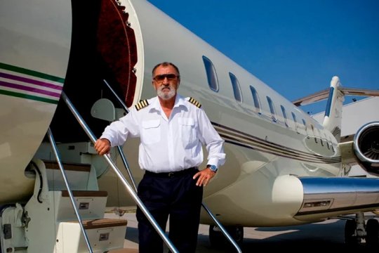A urcat în avionul lui Ion Țiriac și a rămas fără cuvinte: ”Are și cu ce”