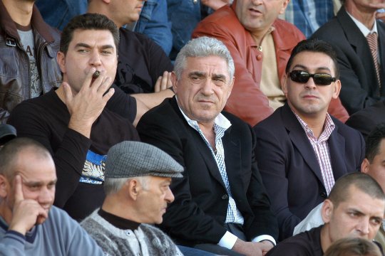 Giovanni Becali s-a luat la bătaie cu Cristi Borcea de față cu Adrian Mutu: "Să îi pună biroul în cap". De la ce a pornit totul