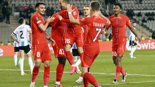 Antrenorul român care mizează pe FCSB în partida cu Manchester United: "Lucrul acesta va fi foarte important"