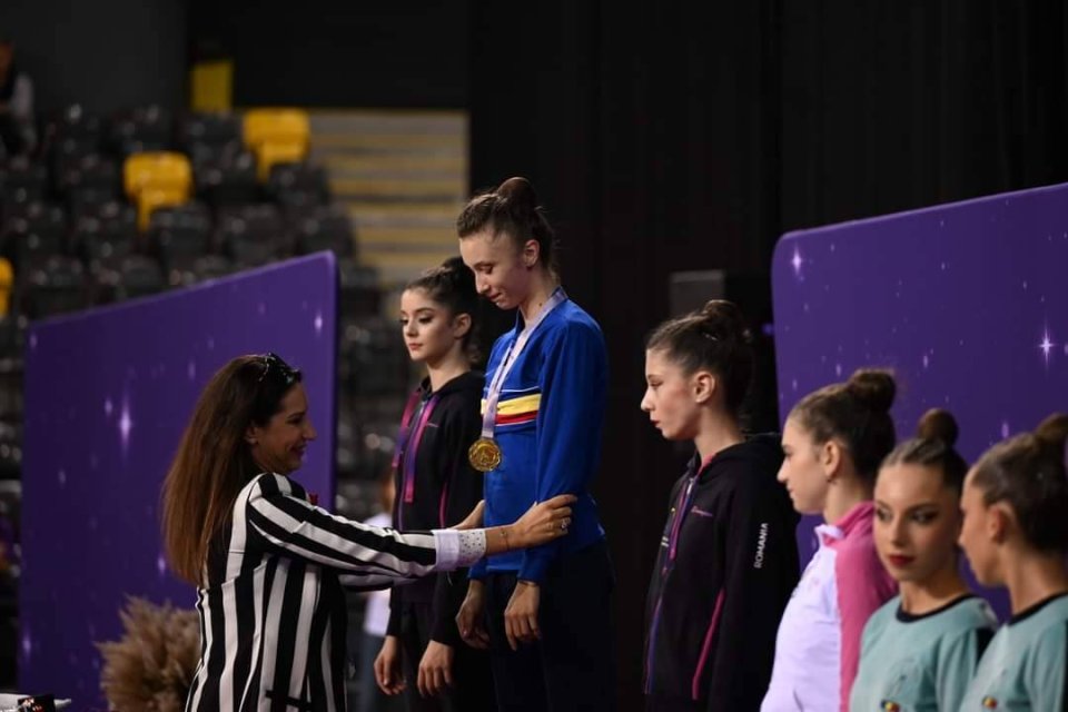 Irina Deleanu și Andreea Cristina Verdeș