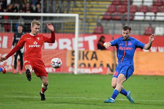 UTA - FCSB 0-1. Victorie crucială pentru roș-albaștri înaintea meciului cu Manchester United. Penalty cu scandal primit de campioană
