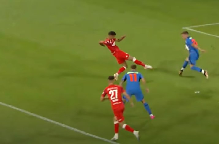 Momentul în care s-a dictat penalty pentru UTA în duelul din sezonul trecut cu FCSB