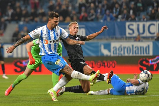 Echipa din Liga 1 unde se bea vin ”cu carafa”. Fostul antrenor a dezvăluit tot: ”Am încercat să schimb și s-au supărat!”