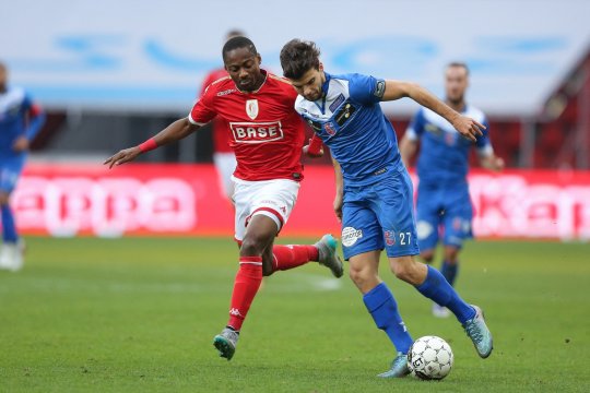 Transfer de titlu pentru Dinamo! "Câinii", aproape să-l aducă pe fostul jucător de la Porto și Sporting