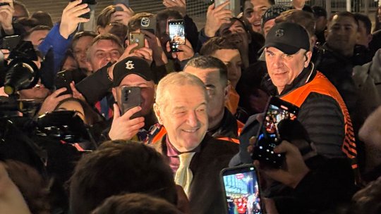 Gigi Becali, baie de mulțime la Arena Națională. Ce a spus patronul FCSB înainte de meciul cu United