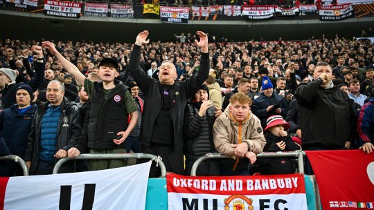 Banner-ul afișat de suporterii englezi care i-a scos din sărite pe fanii FCSB