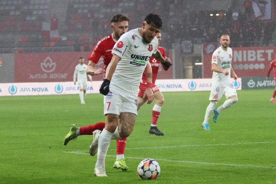 Hermannstadt - UTA Arad 0-0. Remiză albă între Marius Măldărășanu și Mircea Rednic. Ocazii importante ratate de ambele echipe