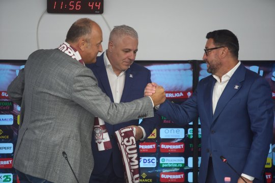 Dan Șucu transferă de la Dan Șucu! Primul jucător de la Genoa vine la Rapid: ”S-a făcut”