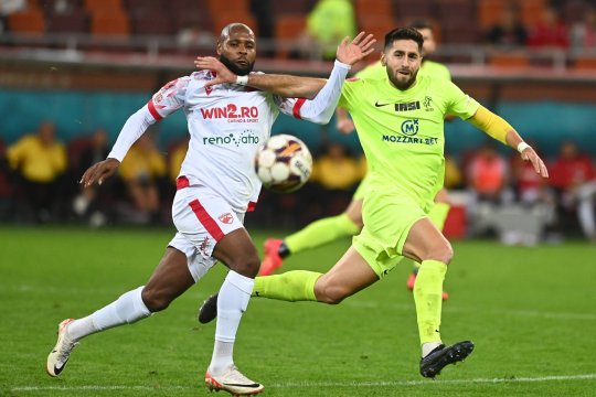 O echipă din SuperLiga, acuzată că s-a salvat sezonul trecut pentru că a făcut două ”piruete”: ”Dacă nu era el, era în B acum!”