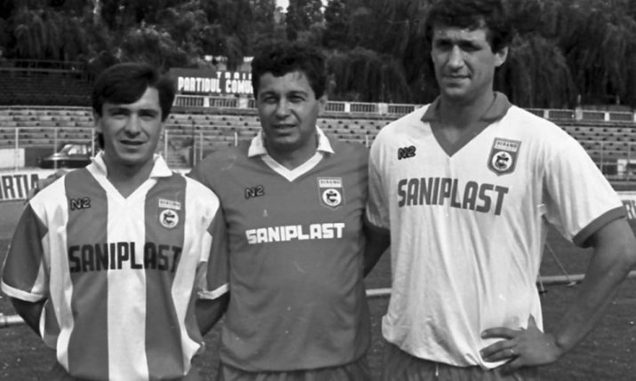 Mircea Lucescu a fost antrenor la Dinamo în perioada 1985 - 1990, când a construit una dintre cele mai valoroase generații din istoria clubului