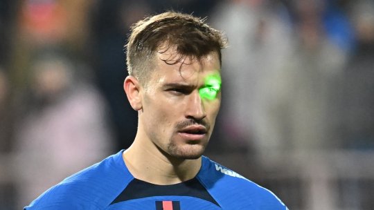 Curiosul caz al lui Darius Olaru. A primit o ofertă clară din Italia, cu un milion de euro pe sezon, dar n-a vrut să răspundă la telefon