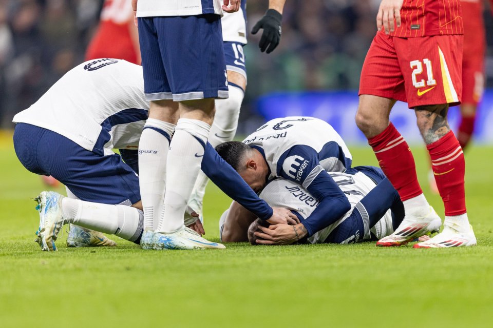 Rodrigo Bentancur, accidentat grav în partida dintre Tottenham - Liverpool