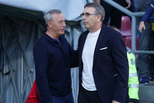 ”Cutremur” în SuperLiga: ”E mai mult decât o minune dacă ne salvăm!”. Antrenorul a dezvăluit problemele uriașe de la echipă și a ”mitraliat” conducerea: ”Amatorism e puțin spus”