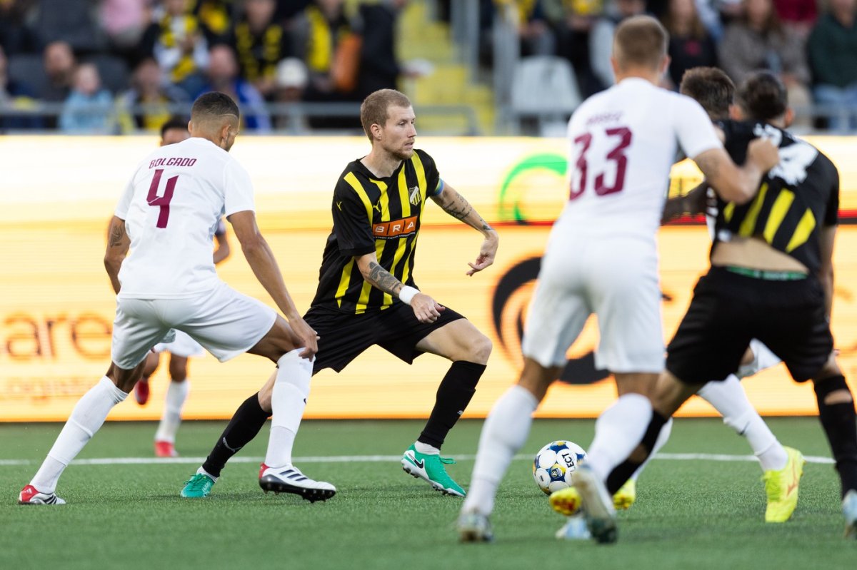 CFR Cluj a fost eliminată rușinos de Hacken, 3-7 la general, din play-off-ul Conference League