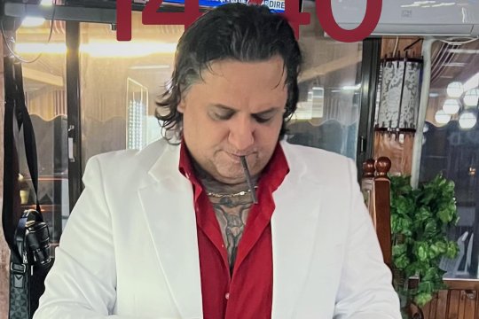 ”Regele viralelor” de pe TikTok ”spărgea ușa” biroului lui Cristi Borcea ca să prindă minute la Dinamo! A ajuns apoi la închisoare pentru fapte revoltătoare