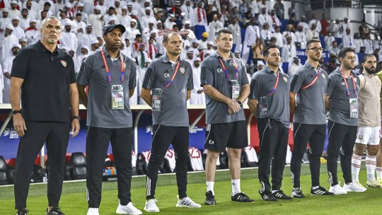 Naționala pregătită de Cosmin Olăroiu, la un pas de Mondial: ”Vom avea primii români la World Cup dacă Oli nu pierde cu Lopetegui!”
