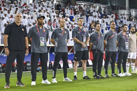 Naționala pregătită de Cosmin Olăroiu, la un pas de Mondial: ”Vom avea primii români la World Cup dacă Oli nu pierde cu Lopetegui!”